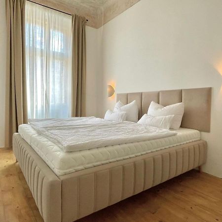 Apartma Adina 1905 كارلوفي فاري المظهر الخارجي الصورة